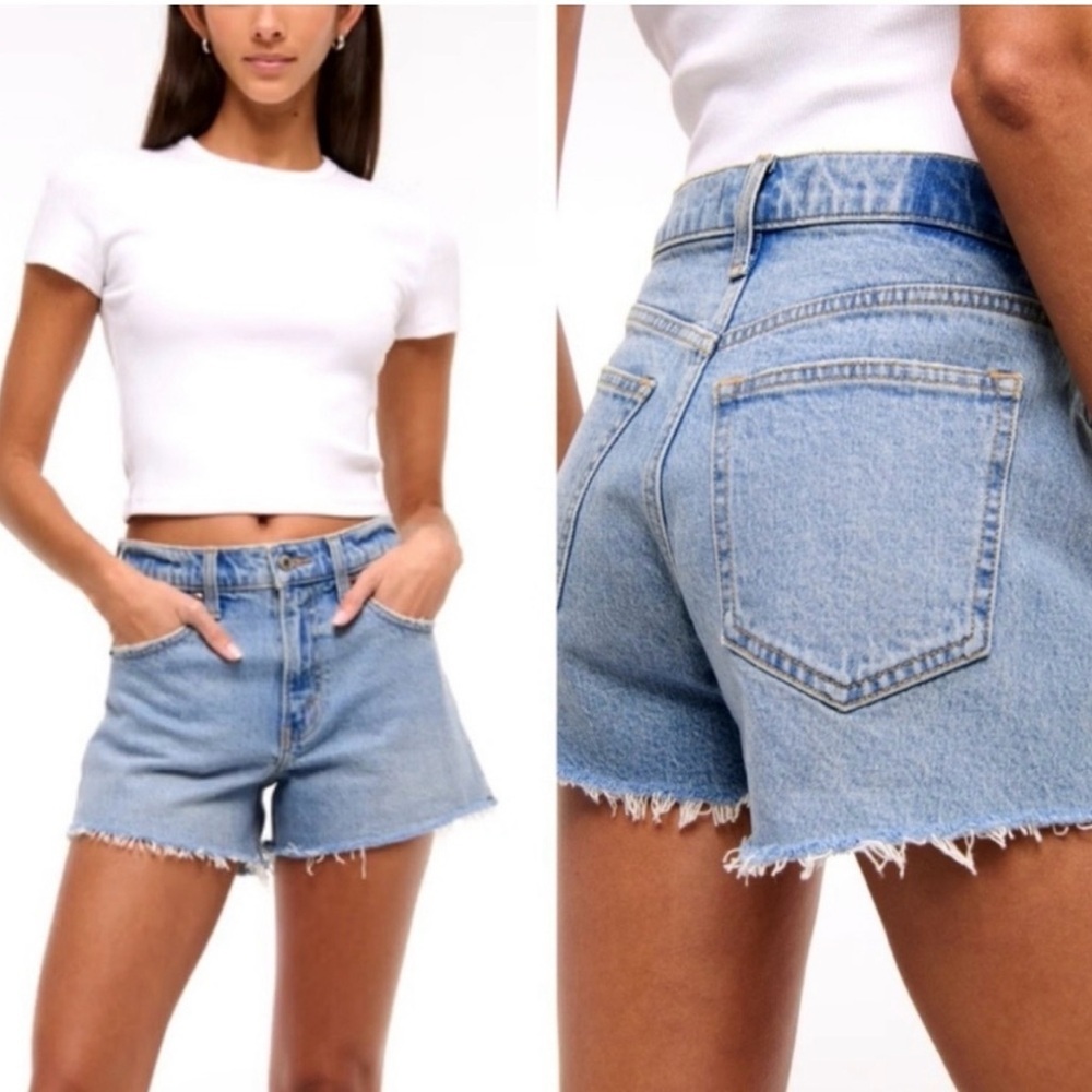 Abercrombie & Fitch The 90’s Relaxed Cutoff High-rise Short
